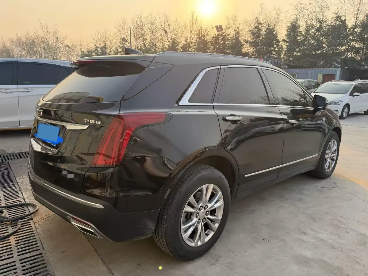 2023 Cadillac XT5 2.0T 237HP L4 9AT,autocango,china used car exporter,china ev exporter,chinese used car exporter,chinese used ev exporter