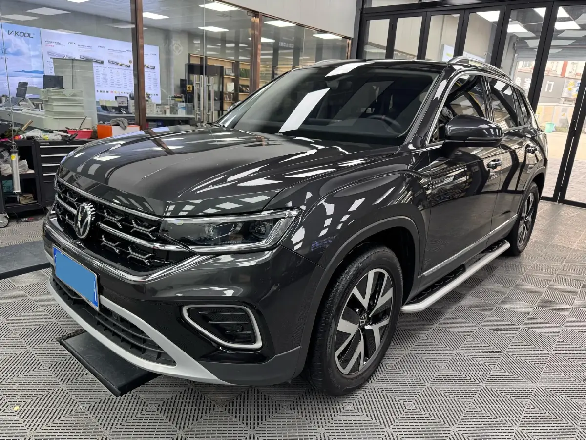 2023 Volkswagen Tayron 1.5T 160HP L4 7DCT