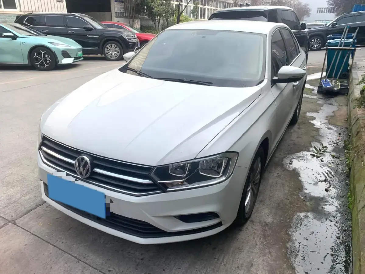 2019 Volkswagen Bora 1.5L 112HP L4 6AT