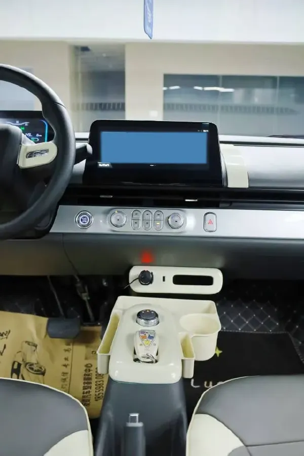 2024 ChangAn QiYuan Lumin BEV 28.08KWH,autocango,china used car exporter,china ev exporter,chinese used car exporter,chinese used ev exporter