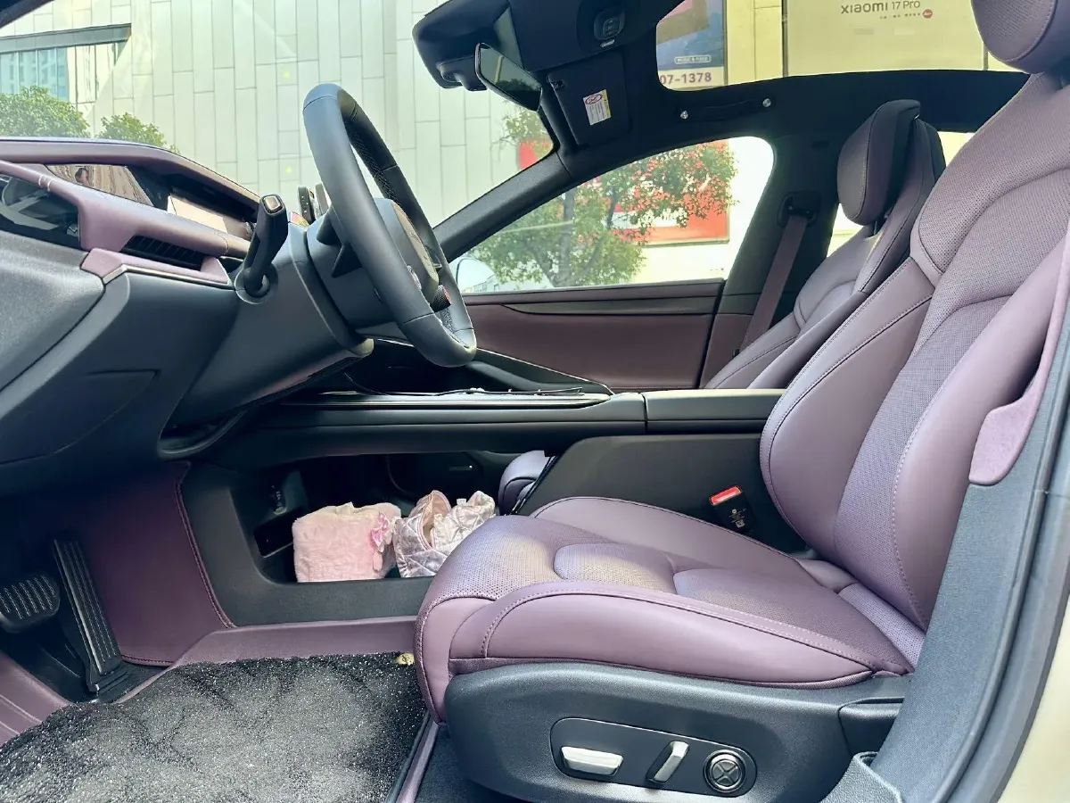 2024 MI SU7 BEV 73.6KWH,autocango,china used car exporter,china ev exporter,chinese used car exporter,chinese used ev exporter