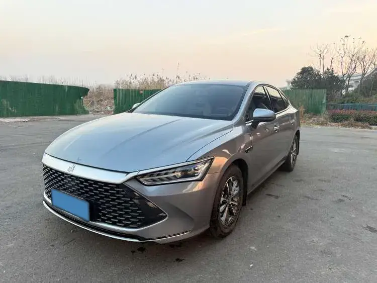 2025 BYD Qin Plus 1.5L 101HP L4 E-CVT PHEV 7.68KWH