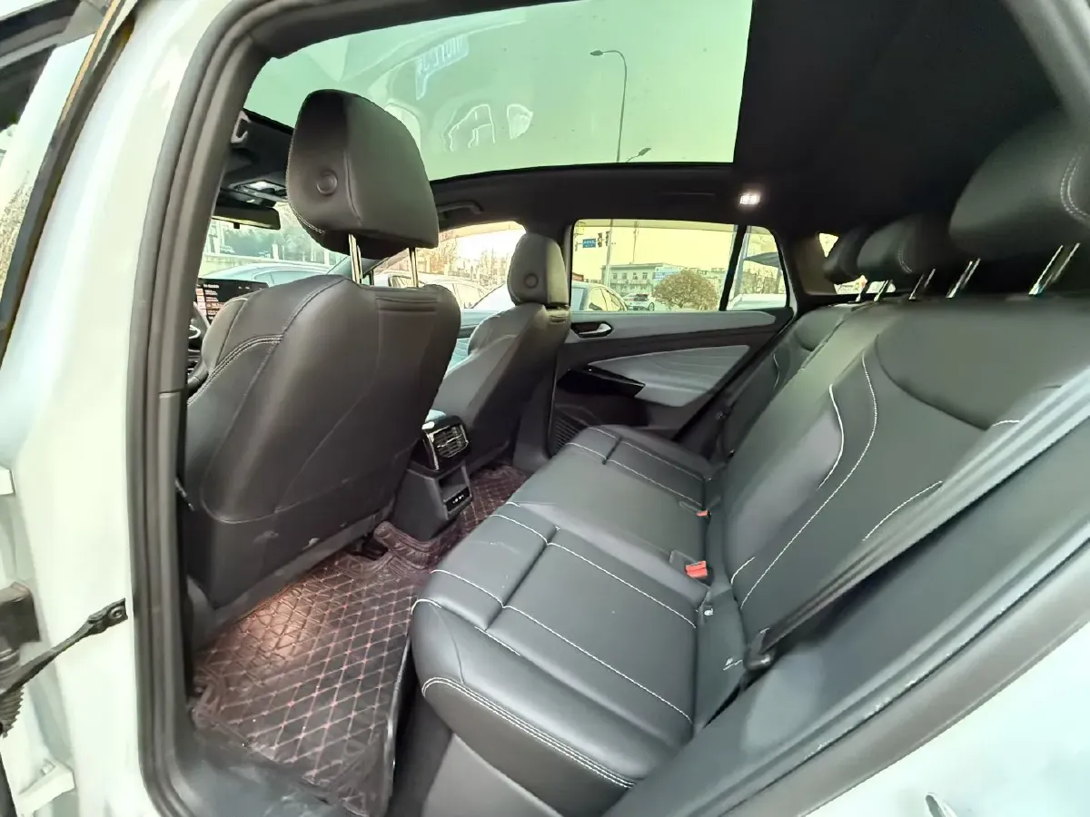 2023 Volkswagen ID.4 X BEV 52.8KWH,autocango,china used car exporter,china ev exporter,chinese used car exporter,chinese used ev exporter