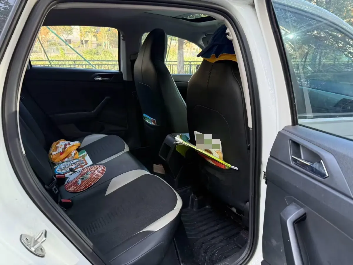 2021 DongFeng Aeolus AX7 1.6T 170HP L4 6AT,autocango,china used car exporter,china ev exporter,chinese used car exporter,chinese used ev exporter