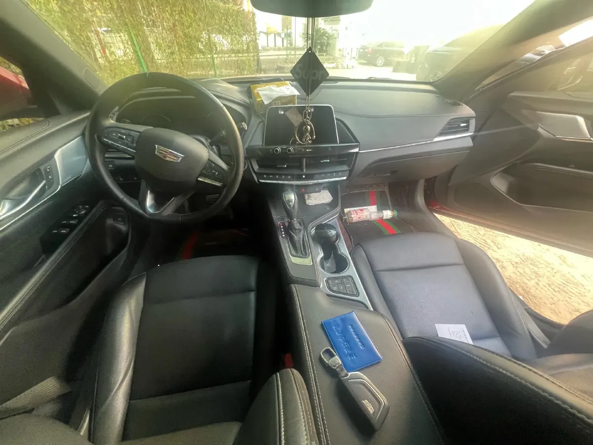 2022 Cadillac CT4 2.0T 237HP L4 8AT,autocango,china used car exporter,china ev exporter,chinese used car exporter,chinese used ev exporter