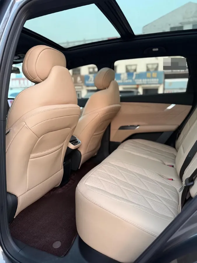 2025 ChangAn CS75 Plus 1.5T 192HP L4 8AT,autocango,china used car exporter,china ev exporter,chinese used car exporter,chinese used ev exporter