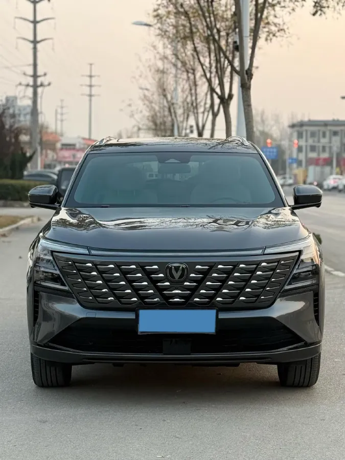 2025 ChangAn CS75 Plus 1.5T 192HP L4 8AT,autocango,china used car exporter,china ev exporter,chinese used car exporter,chinese used ev exporter