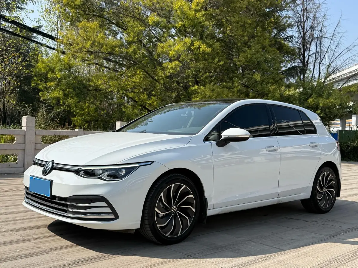 2021 Volkswagen Golf 1.4T 150HP L4 7DCT