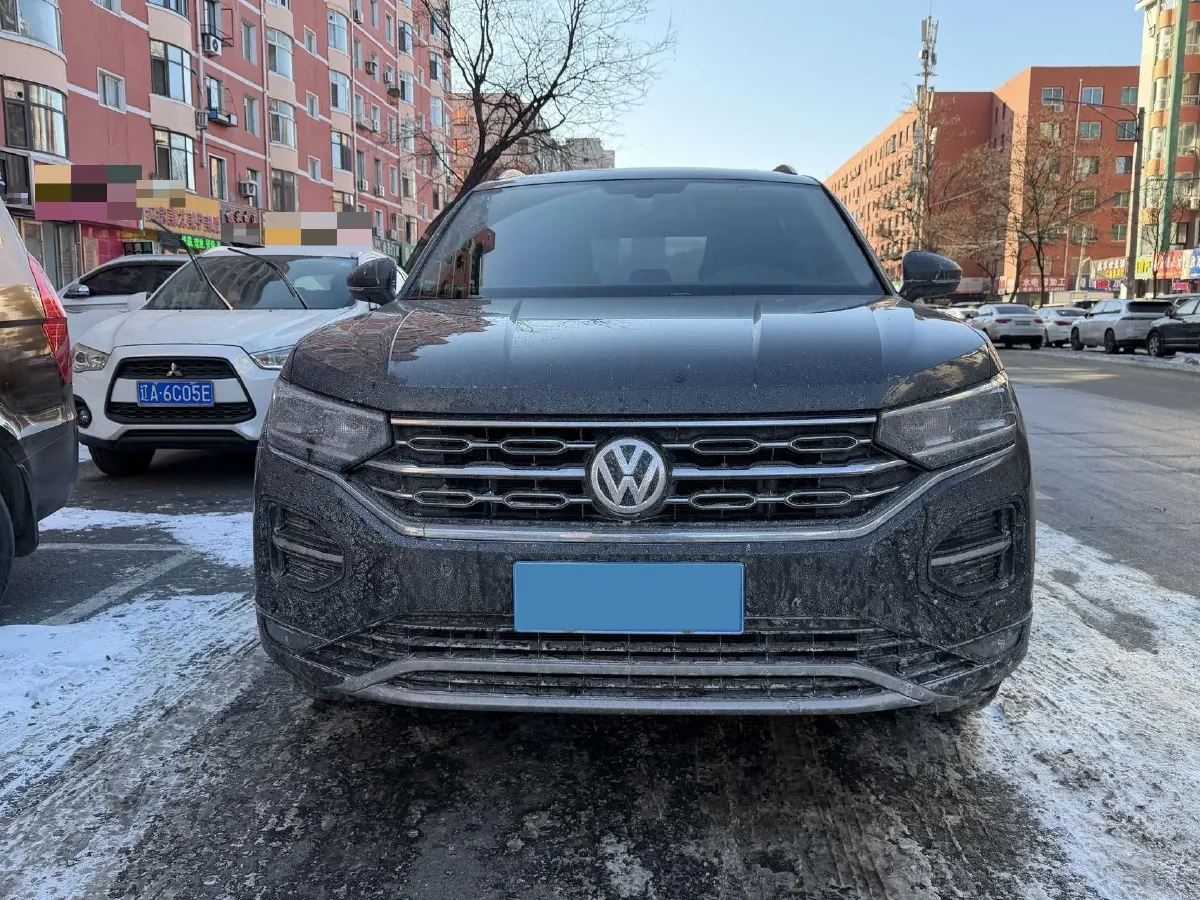 2019 Jeep Cherokee 2.0T 234HP L4 9AT,autocango,china used car exporter,china ev exporter,chinese used car exporter,chinese used ev exporter