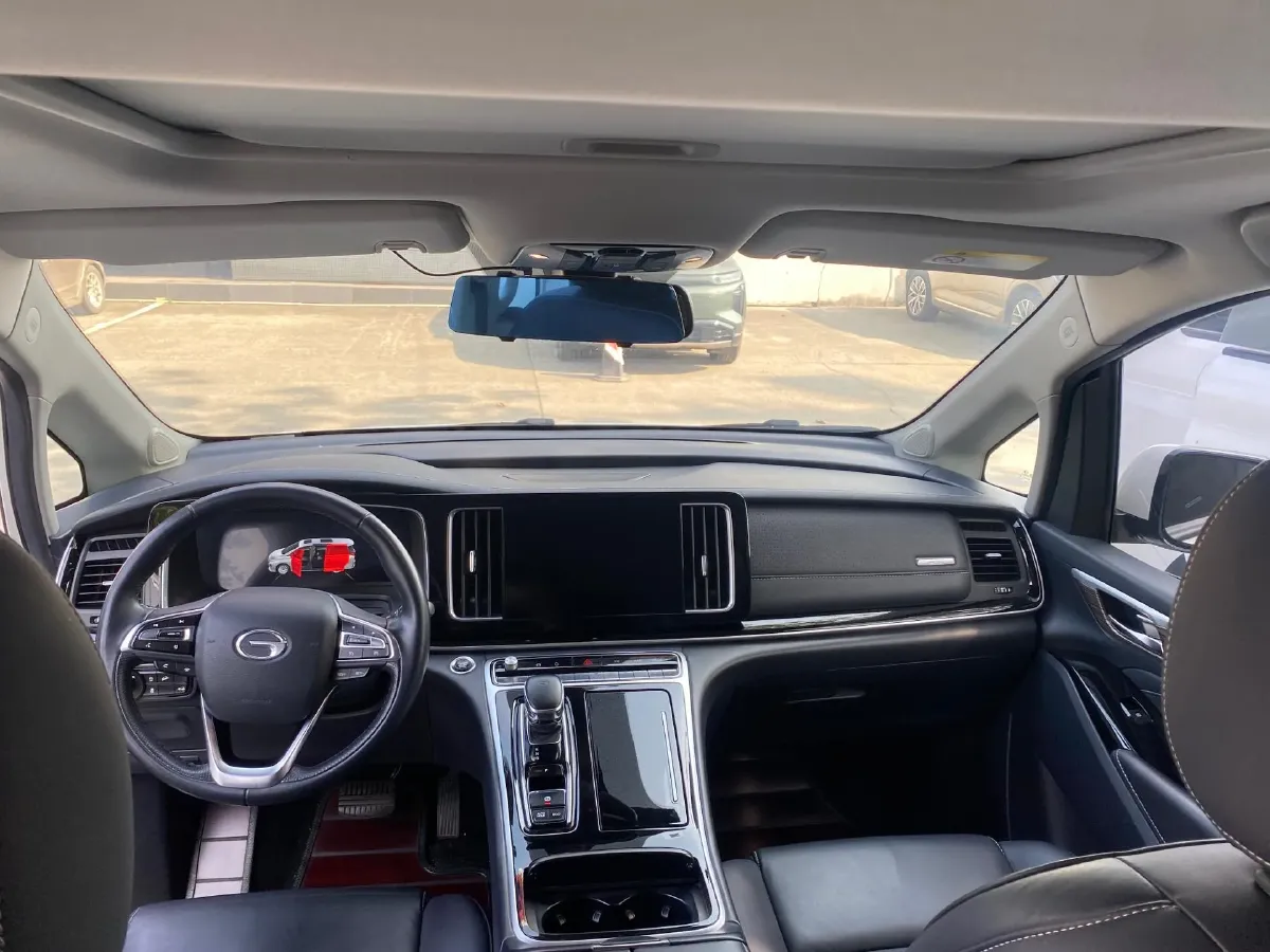 2021 GAC Trumpchi M8 2.0T 252HP L4 8AT,autocango,china used car exporter,china ev exporter,chinese used car exporter,chinese used ev exporter