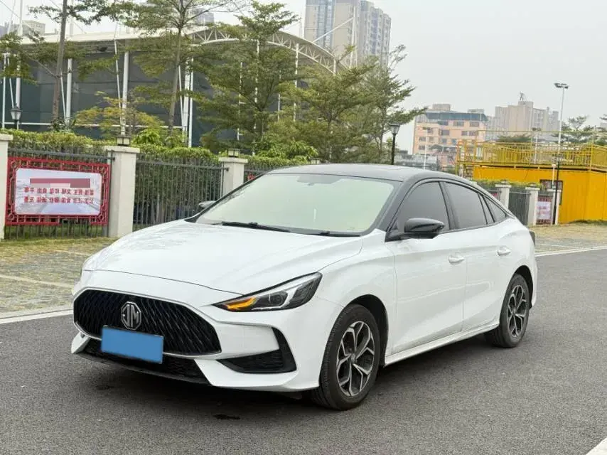 2021 MG 5 1.5L 120HP L4 CVT