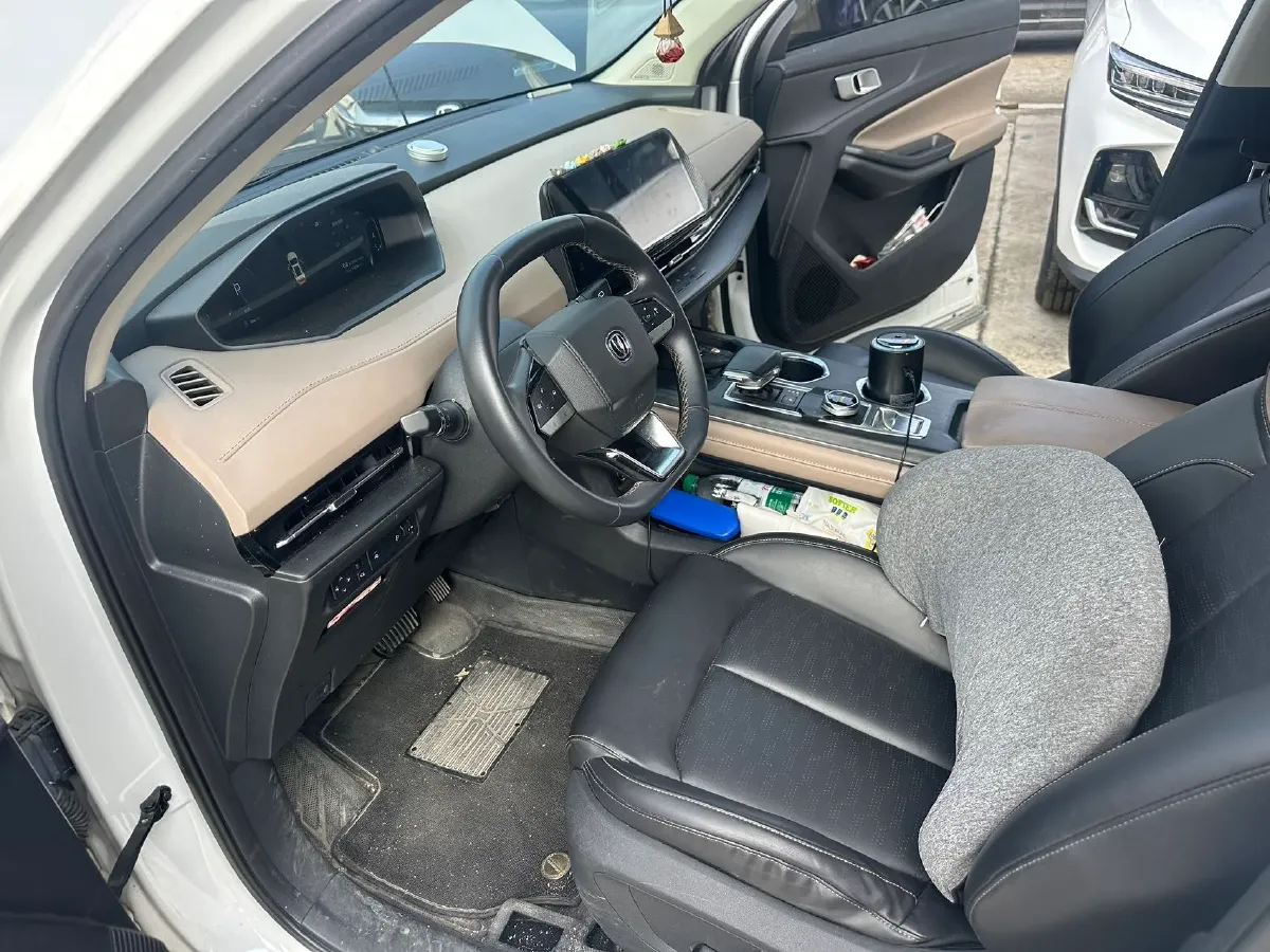 2022 ChangAn CS55 Plus 1.5T 180HP L4 7DCT,autocango,china used car exporter,china ev exporter,chinese used car exporter,chinese used ev exporter