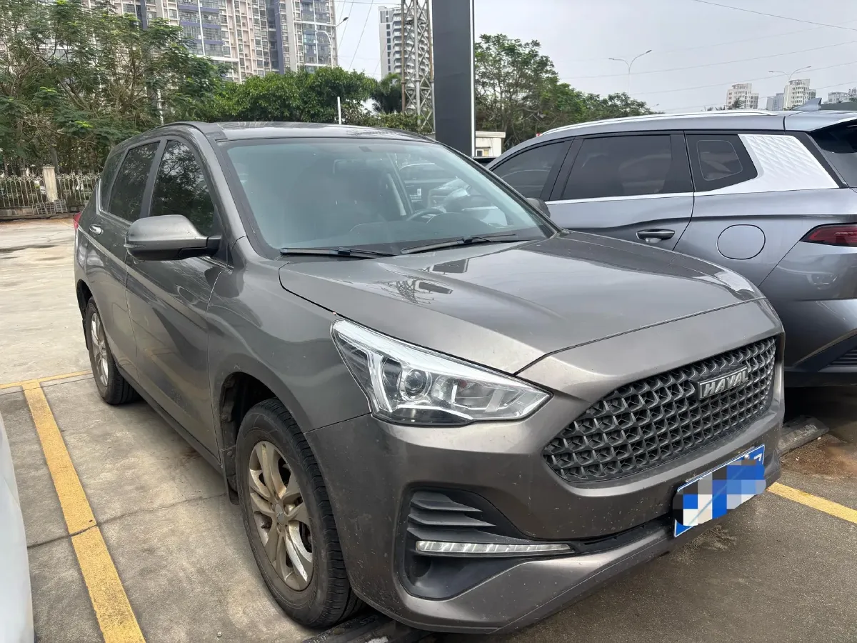 2019 Haval M6 1.5T 150HP L4 7DCT,autocango,china used car exporter,china ev exporter,chinese used car exporter,chinese used ev exporter
