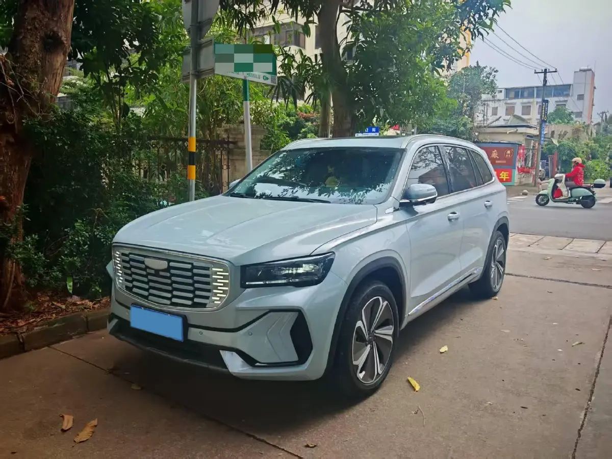 2022 Geely Monjaro 1.5T 150HP L3 3DHT Hybrid