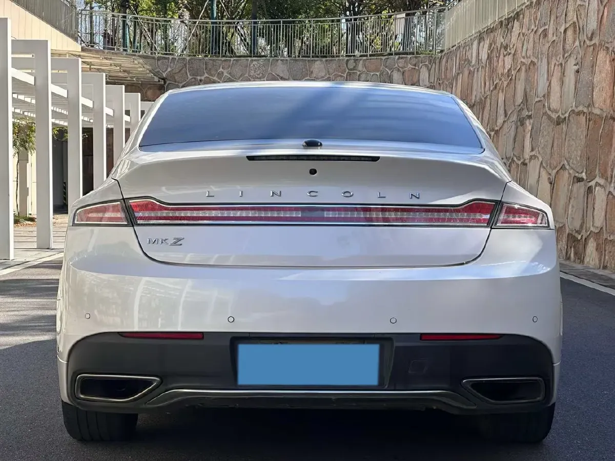 2019 BMW X2 1.5T 140HP L3 7DCT,autocango,china used car exporter,china ev exporter,chinese used car exporter,chinese used ev exporter