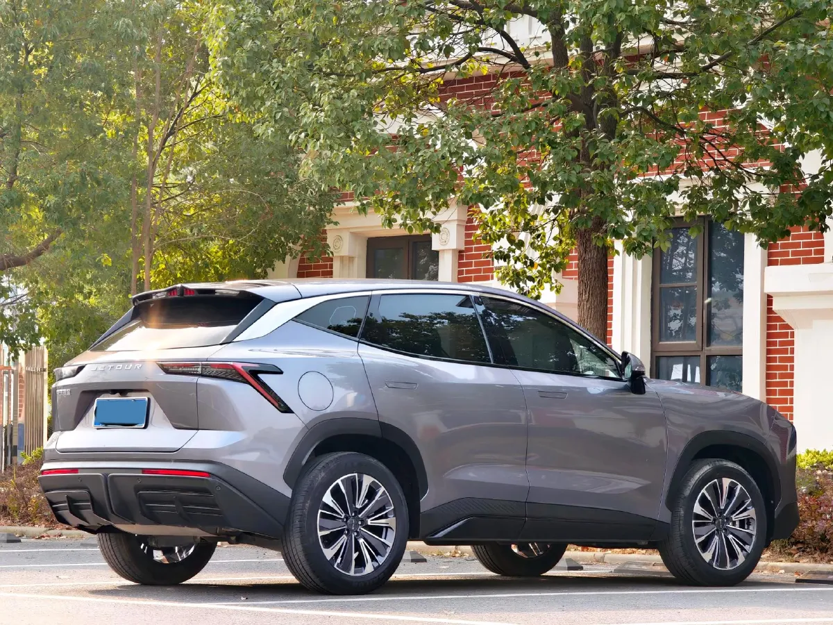 2022 Jetour DASHING 1.6T 197HP L4 7DCT,autocango,china used car exporter,china ev exporter,chinese used car exporter,chinese used ev exporter