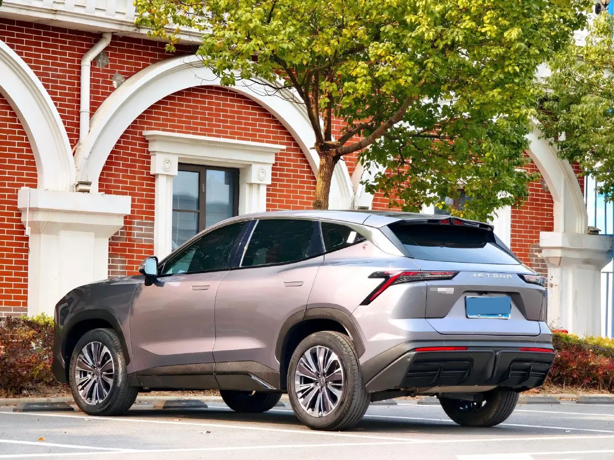 2022 Jetour DASHING 1.6T 197HP L4 7DCT,autocango,china used car exporter,china ev exporter,chinese used car exporter,chinese used ev exporter