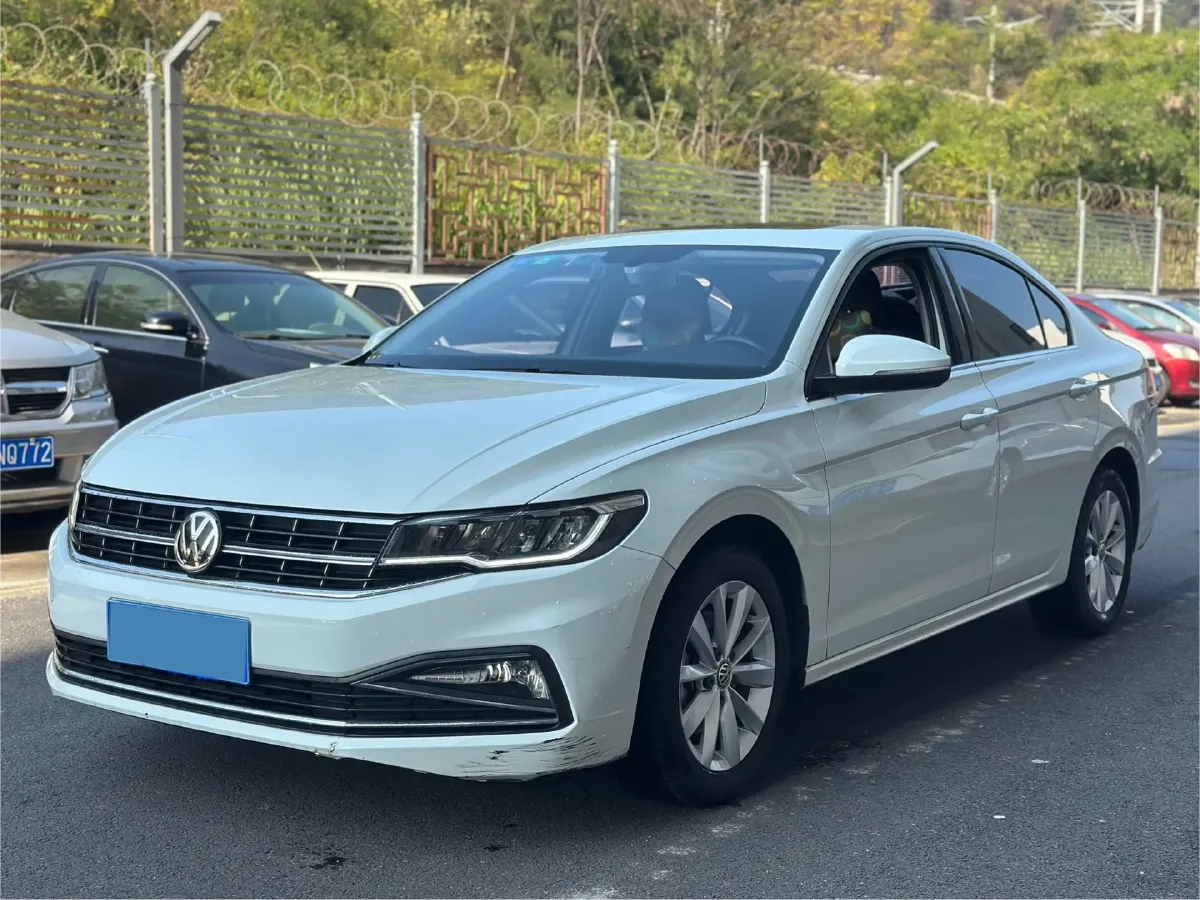 2019 HuangHai WeiLong 2.4T 218HP L4 6AT,autocango,china used car exporter,china ev exporter,chinese used car exporter,chinese used ev exporter
