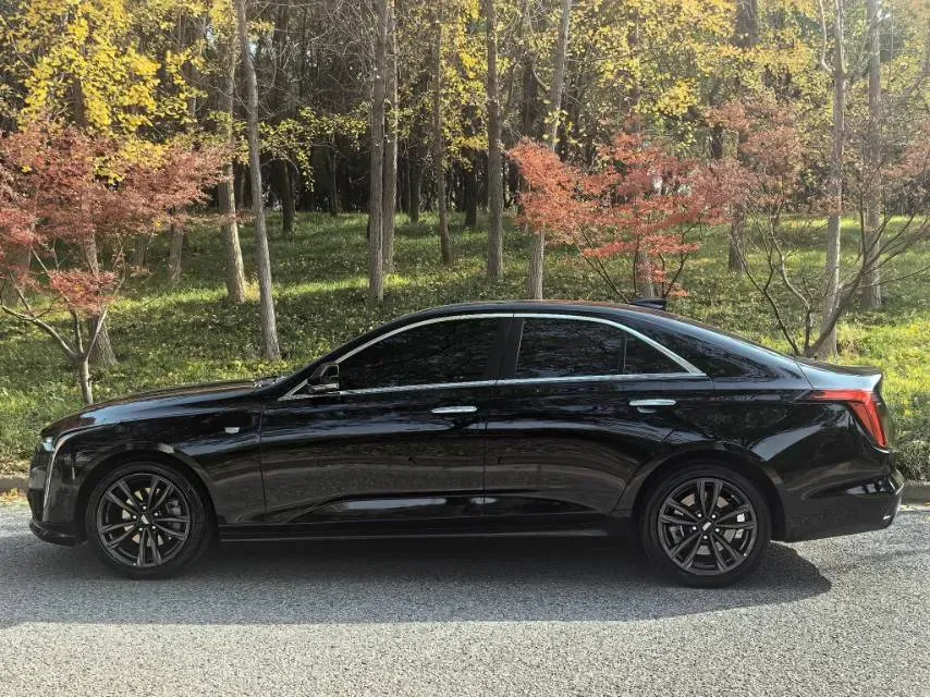 2021 Cadillac CT4 2.0T 237HP L4 8AT,autocango,china used car exporter,china ev exporter,chinese used car exporter,chinese used ev exporter