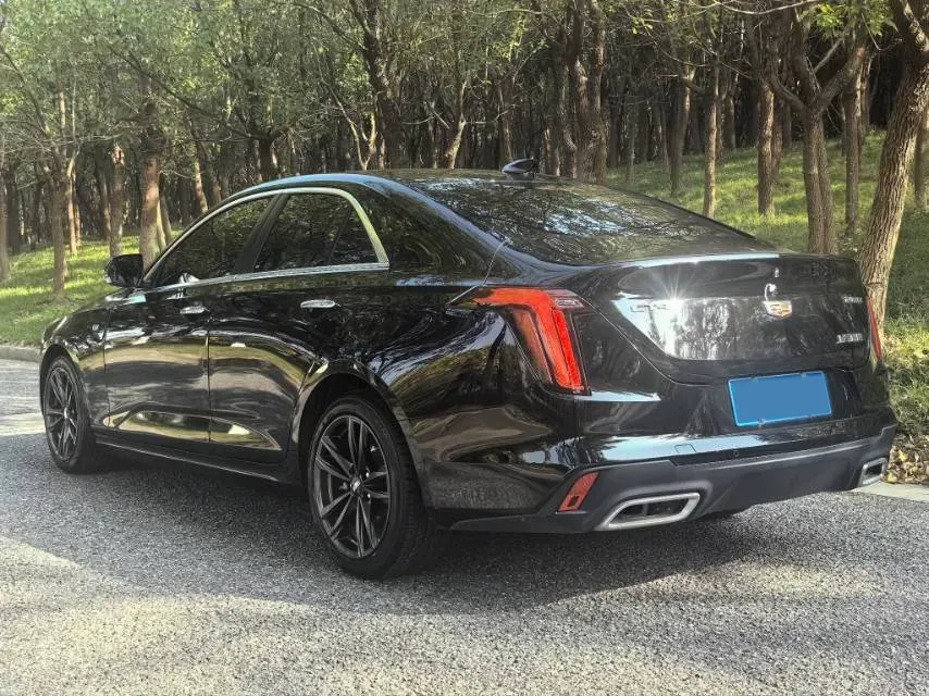 2021 Cadillac CT4 2.0T 237HP L4 8AT,autocango,china used car exporter,china ev exporter,chinese used car exporter,chinese used ev exporter
