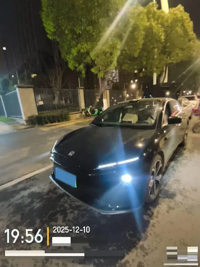 2024 NIO ET5T BEV 75KWH