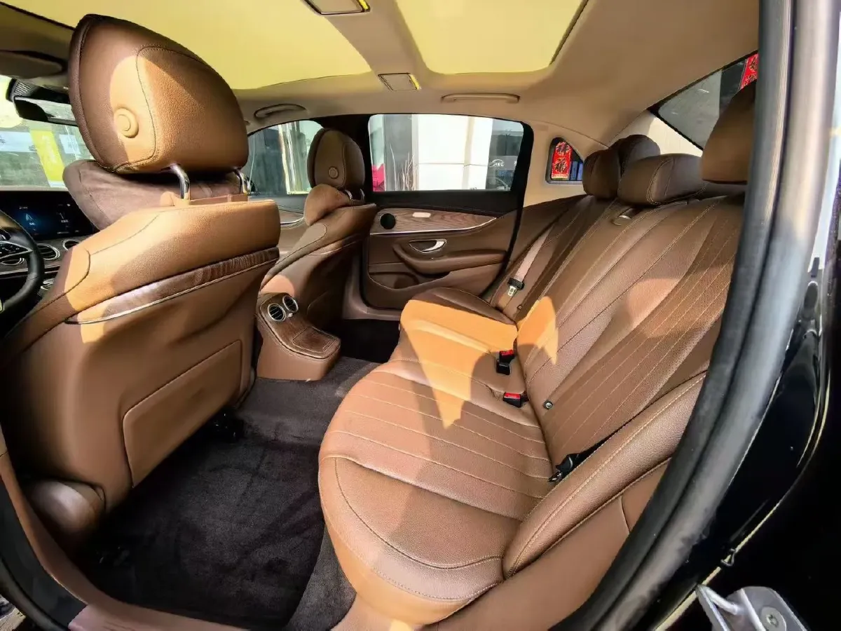 2022 Mercedes-Benz E Class 2.0T 258HP L4 9AT,autocango,china used car exporter,china ev exporter,chinese used car exporter,chinese used ev exporter