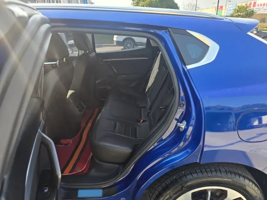 2018 Haval F5 1.5T 169HP L4 7DCT,autocango,china used car exporter,china ev exporter,chinese used car exporter,chinese used ev exporter