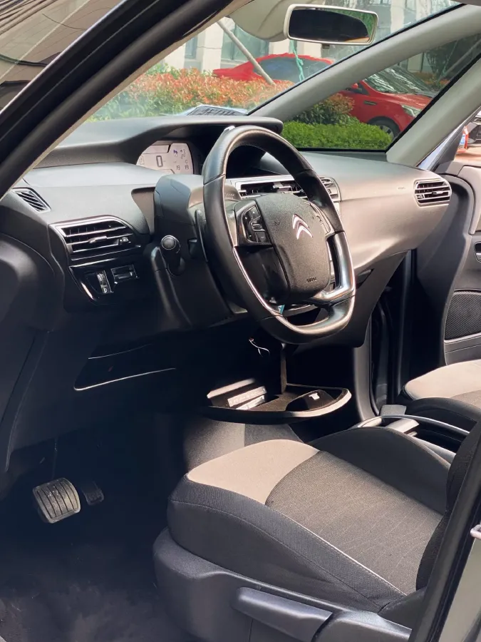 2015 Citroen C4 Picasso 1.6T 165HP L4 6AT,autocango,china used car exporter,china ev exporter,chinese used car exporter,chinese used ev exporter