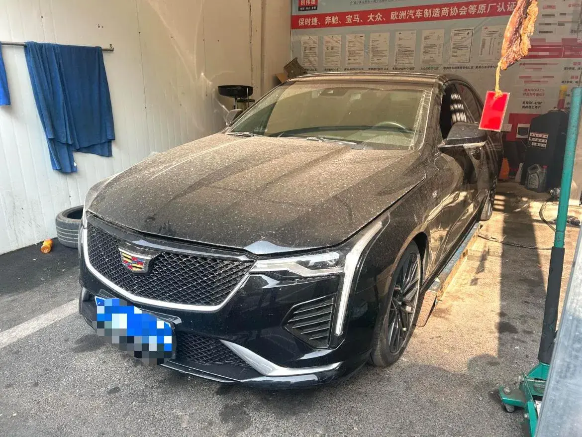 2022 Cadillac CT4 2.0T 237HP L4 8AT