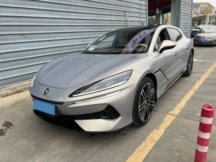 2024 Denza DenzaZ9GT 2.0T 207HP L4 E-CVT PHEV 38.5KWH,autocango,china used car exporter,china ev exporter,chinese used car exporter,chinese used ev exporter