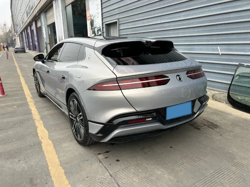 2024 Denza DenzaZ9GT 2.0T 207HP L4 E-CVT PHEV 38.5KWH,autocango,china used car exporter,china ev exporter,chinese used car exporter,chinese used ev exporter