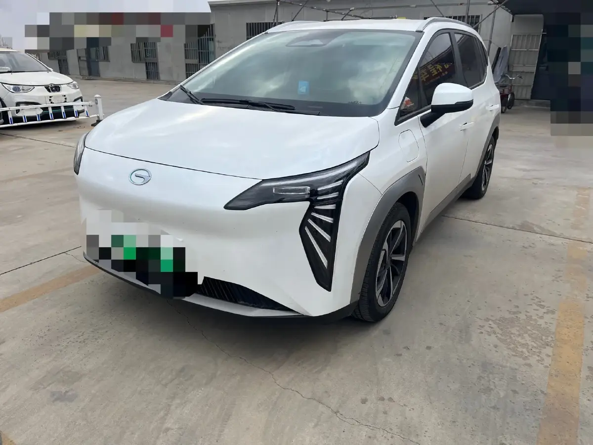 2025 Aion Y BEV 58.4KWH