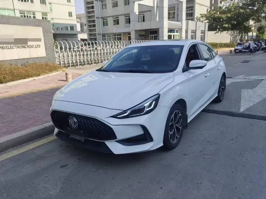 2021 MG 5 1.5L 120HP L4 CVT