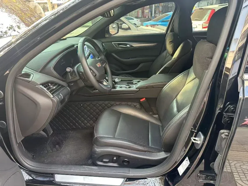 2023 Cadillac CT5 2.0T 237HP L4 10AT,autocango,china used car exporter,china ev exporter,chinese used car exporter,chinese used ev exporter