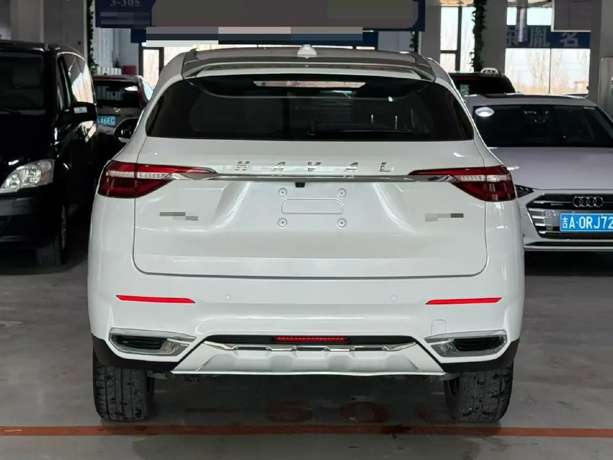 2020 Haval F7 1.5T 169HP L4 7DCT,autocango,china used car exporter,china ev exporter,chinese used car exporter,chinese used ev exporter