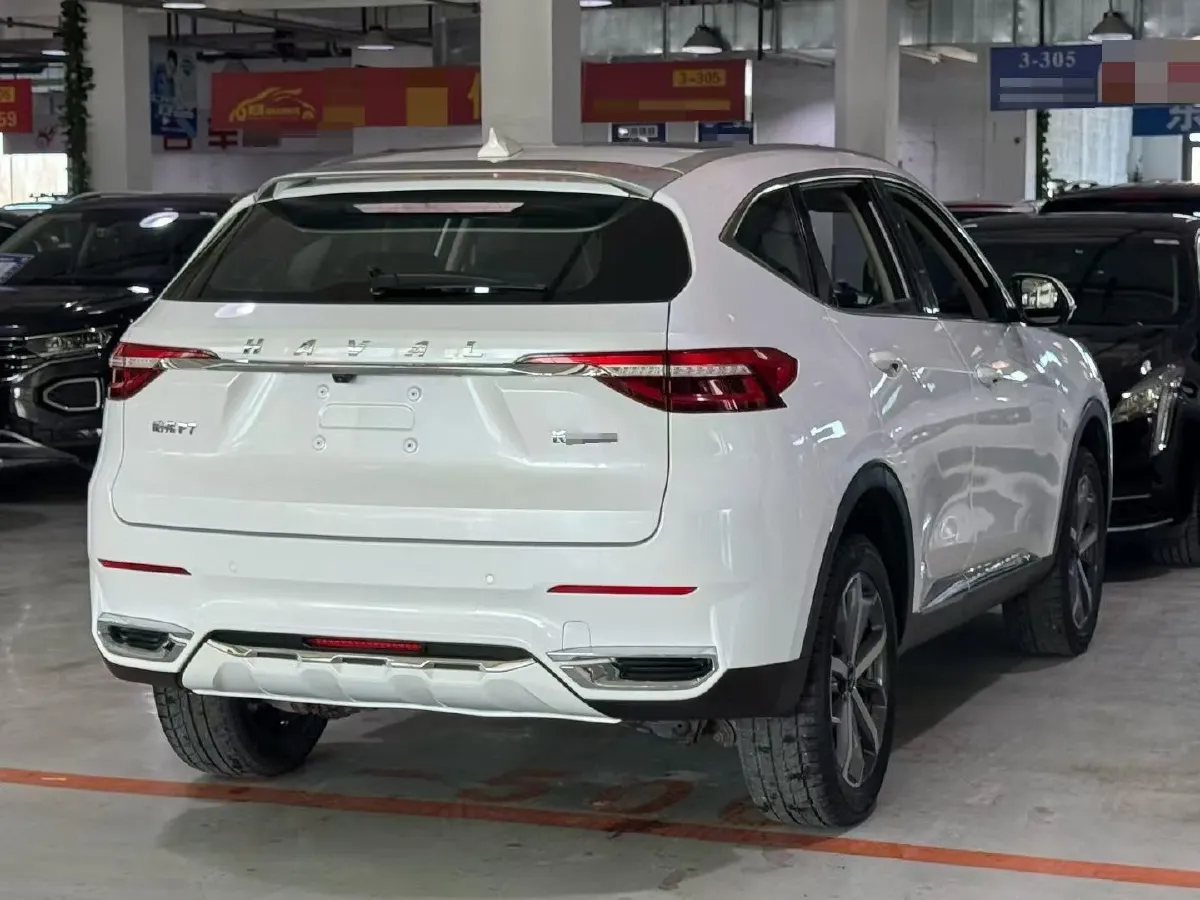 2020 Haval F7 1.5T 169HP L4 7DCT,autocango,china used car exporter,china ev exporter,chinese used car exporter,chinese used ev exporter