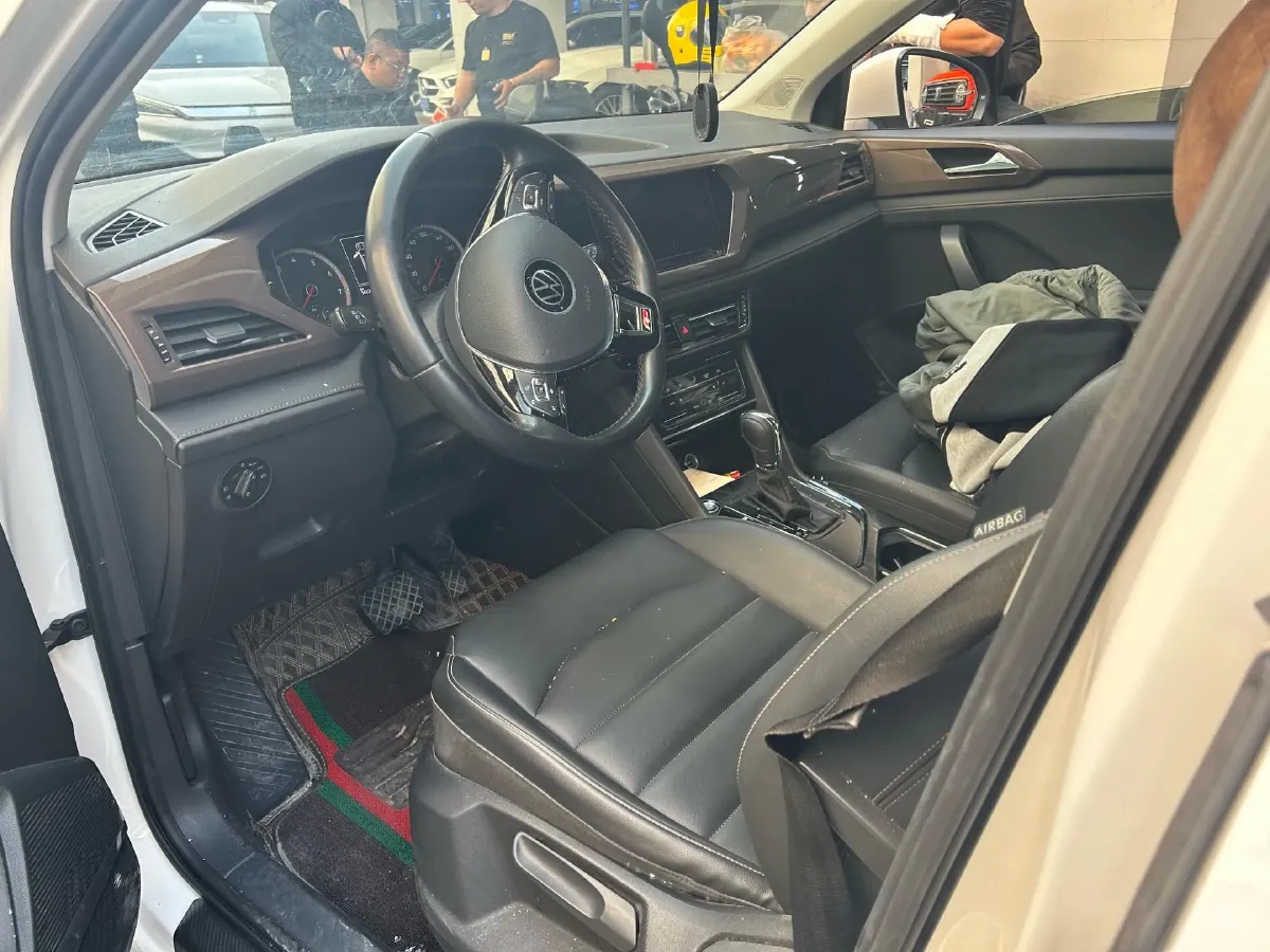 2021 Volkswagen Tharu 1.4T 150HP L4 7DCT,autocango,china used car exporter,china ev exporter,chinese used car exporter,chinese used ev exporter