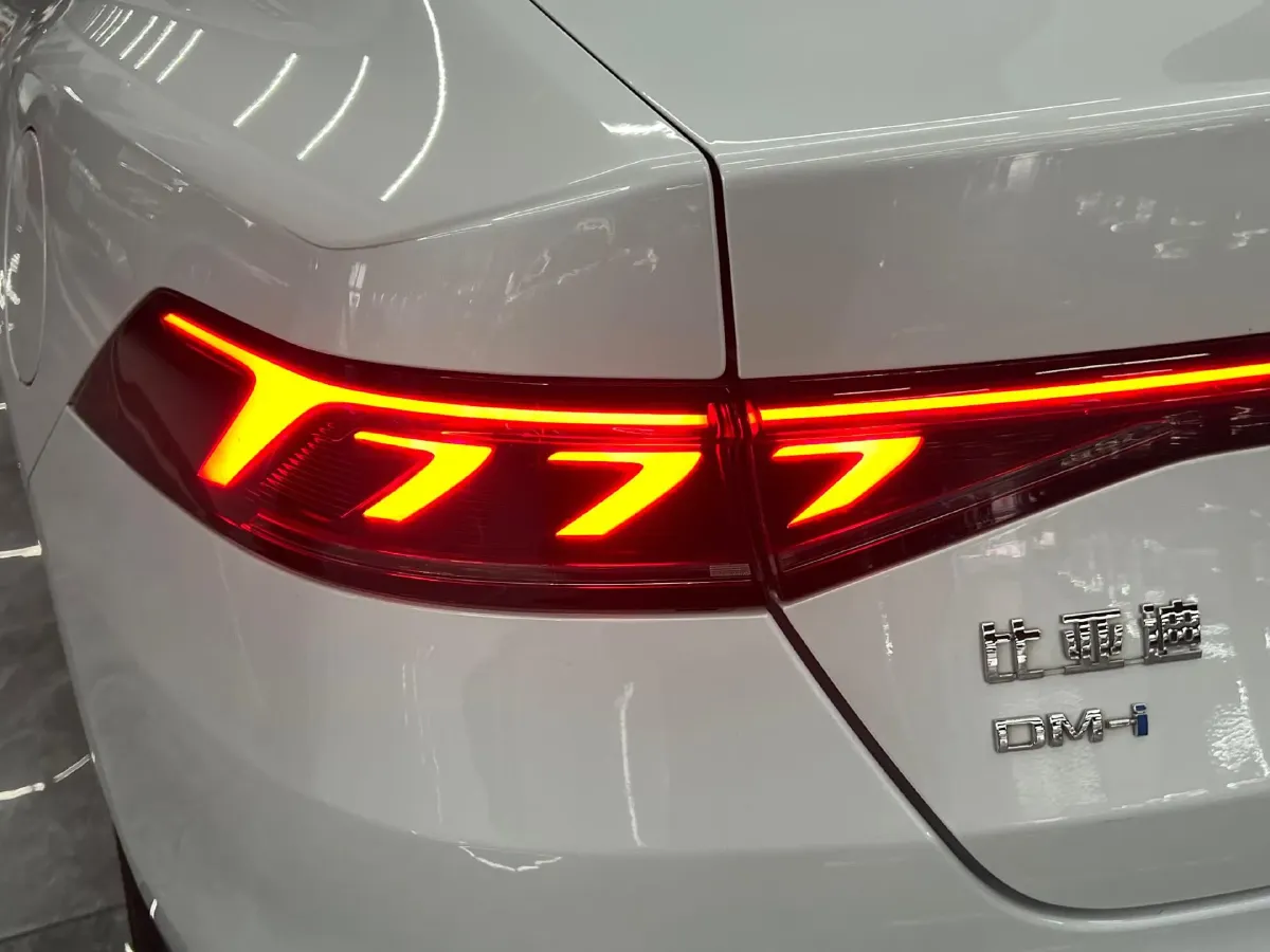 2021 Haval F7 1.5T 169HP L4 7DCT,autocango,china used car exporter,china ev exporter,chinese used car exporter,chinese used ev exporter