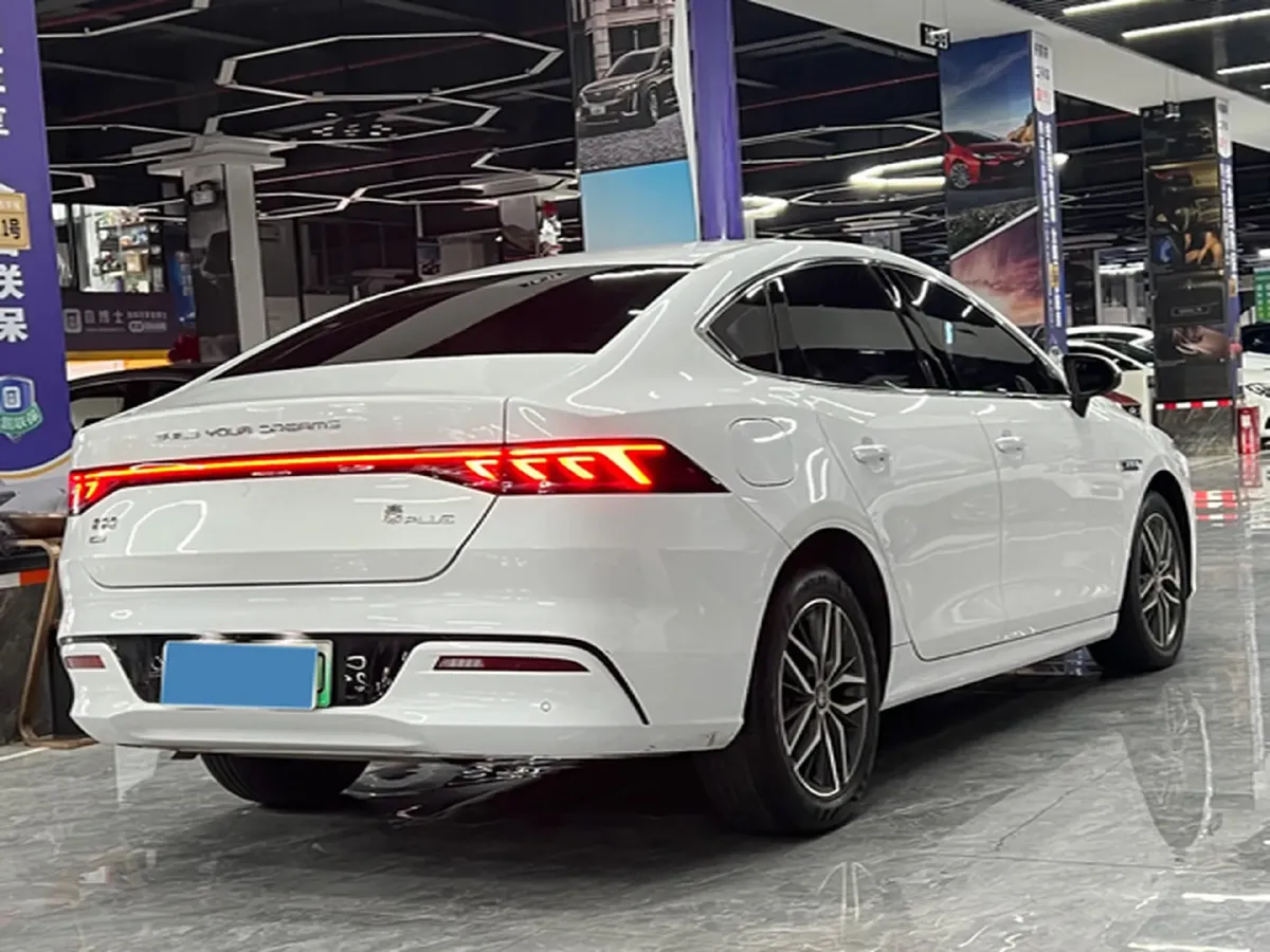 2021 Haval F7 1.5T 169HP L4 7DCT,autocango,china used car exporter,china ev exporter,chinese used car exporter,chinese used ev exporter