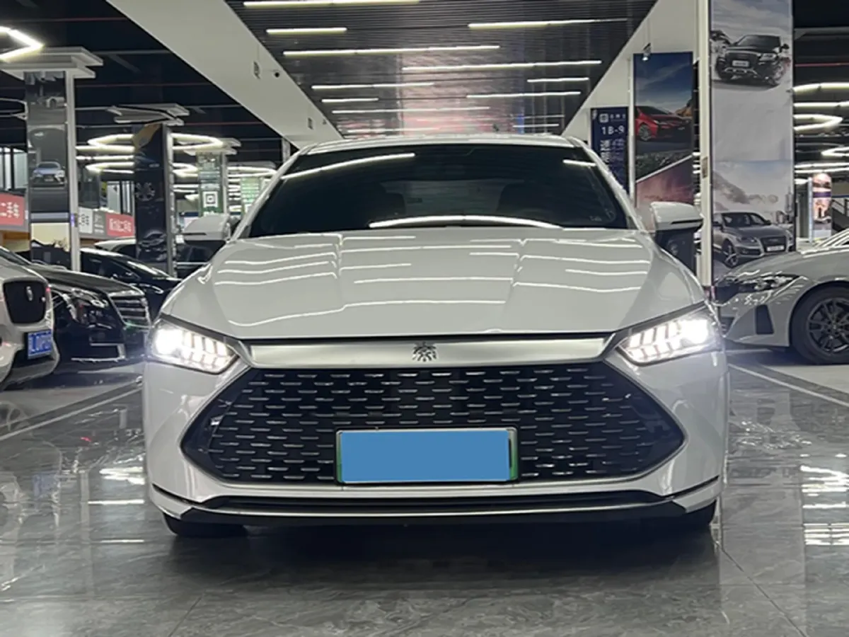 2021 Haval F7 1.5T 169HP L4 7DCT,autocango,china used car exporter,china ev exporter,chinese used car exporter,chinese used ev exporter