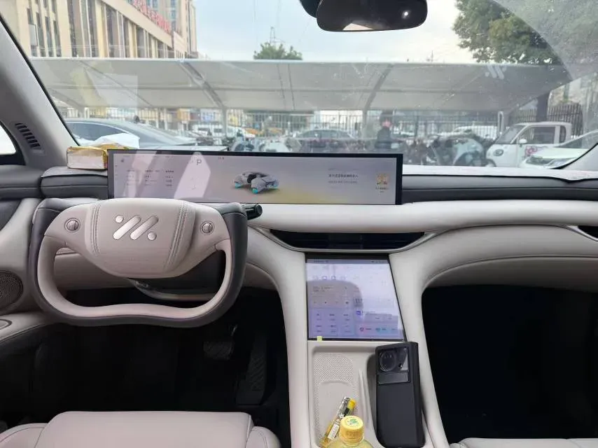 2025 IM LS6 BEV 75KWH,autocango,china used car exporter,china ev exporter,chinese used car exporter,chinese used ev exporter