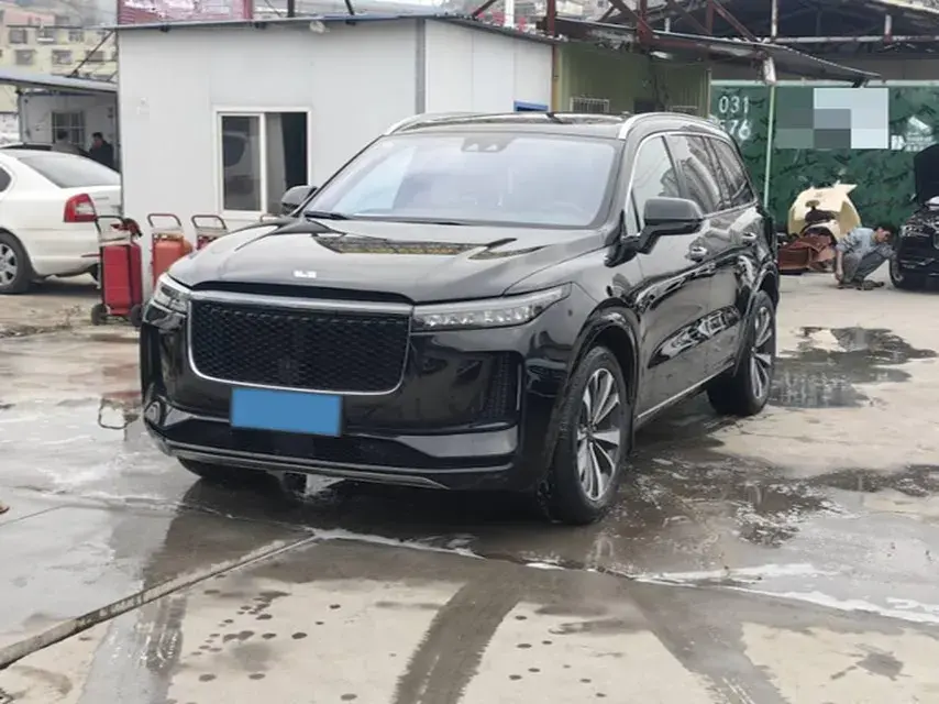 2020 Li ONE Range Extended 131HP REEV 40.5KWH