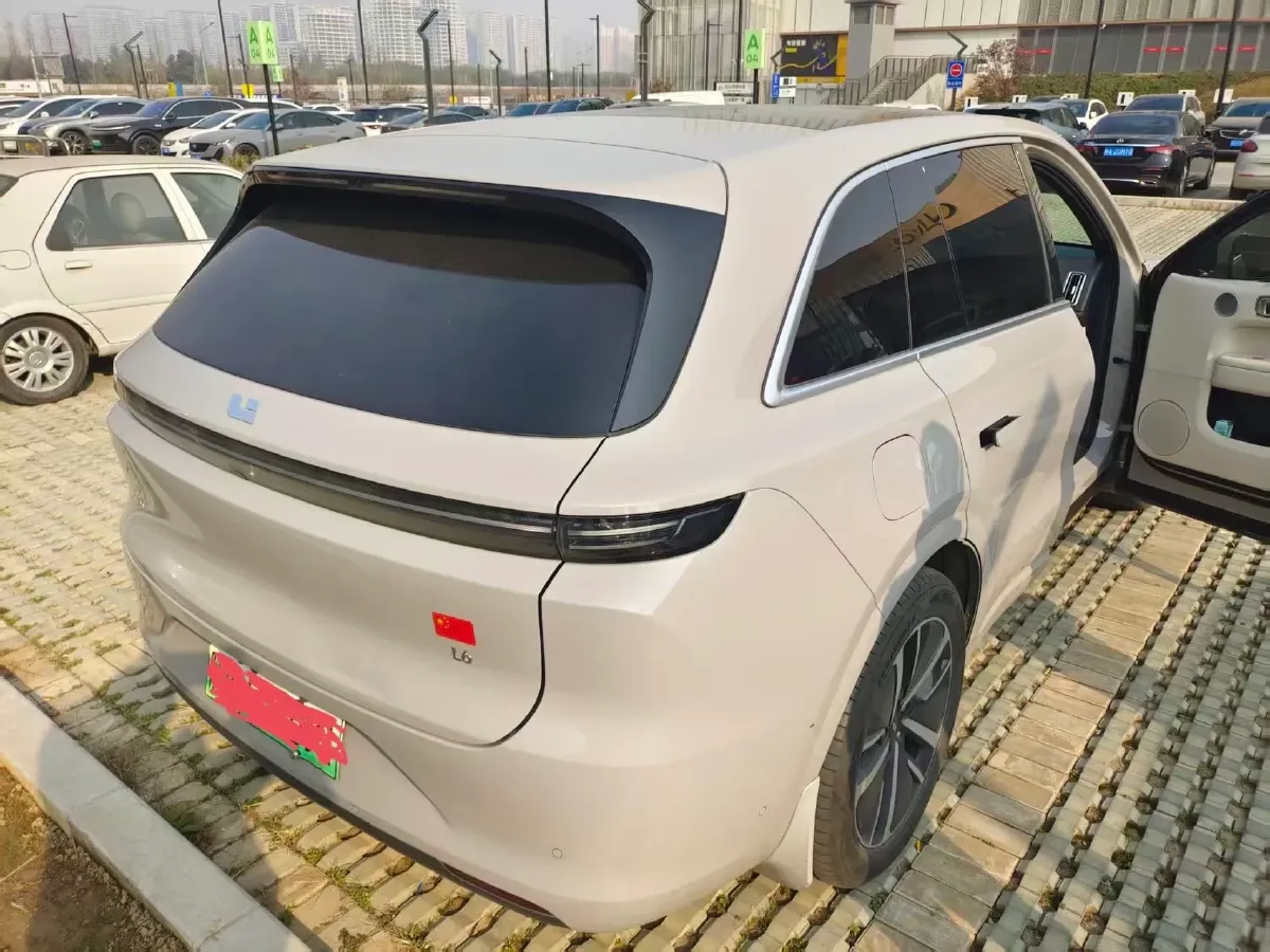 2024 Li L6 Range Extended 154HP L4 REEV 36.8KWH,autocango,china used car exporter,china ev exporter,chinese used car exporter,chinese used ev exporter
