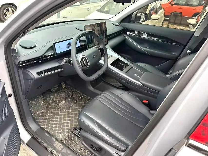 2024 LanDian E5 1.5L 110HP L4 E-CVT PHEV 17.52KWH,autocango,china used car exporter,china ev exporter,chinese used car exporter,chinese used ev exporter