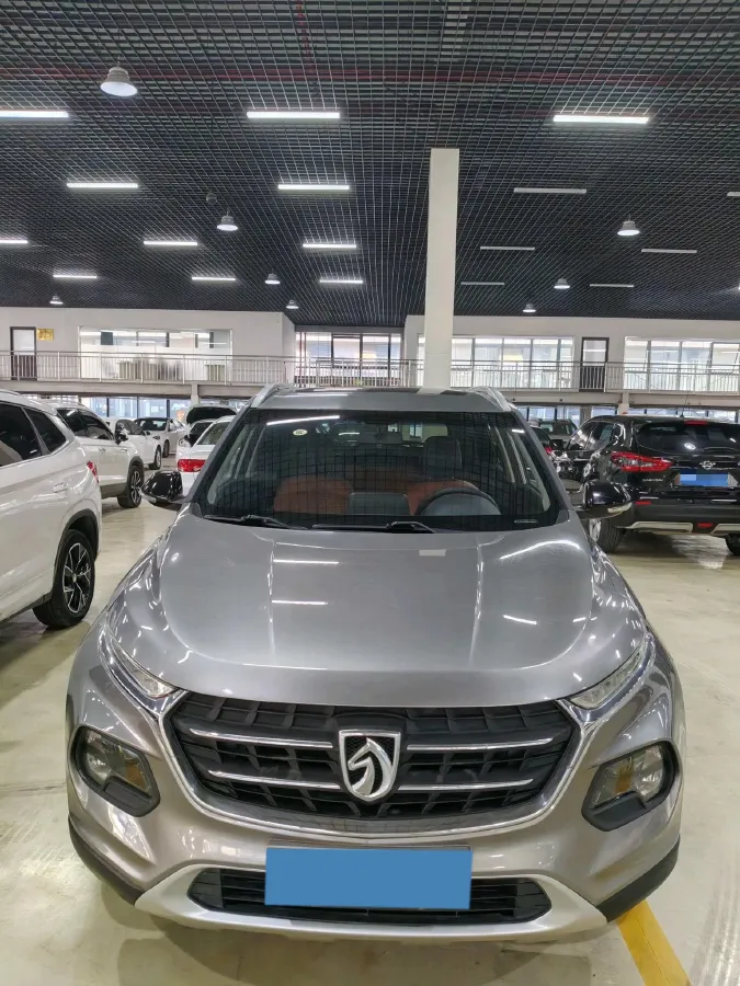 2017 BaoJun 510 1.5L 112HP L4 6MT,autocango,china used car exporter,china ev exporter,chinese used car exporter,chinese used ev exporter