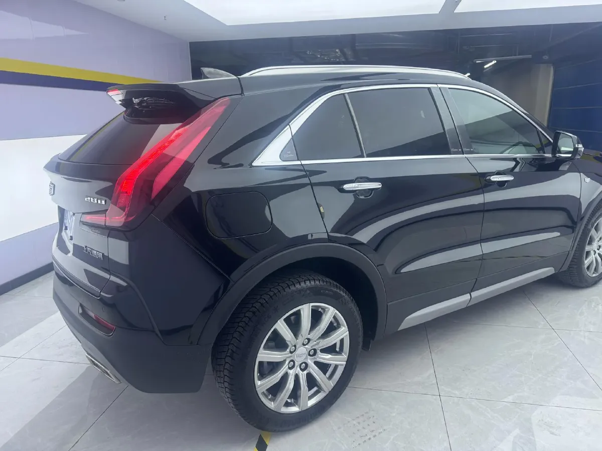 2020 Cadillac XT4 2.0T 241HP L4 9AT,autocango,china used car exporter,china ev exporter,chinese used car exporter,chinese used ev exporter