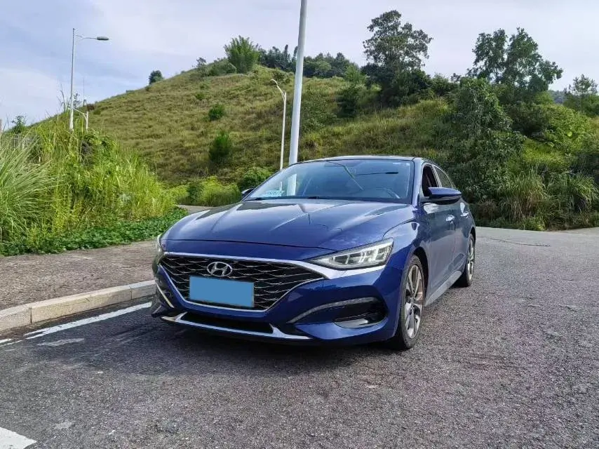 2019 Hyundai La Festa 1.6T 204HP L4 7DCT
