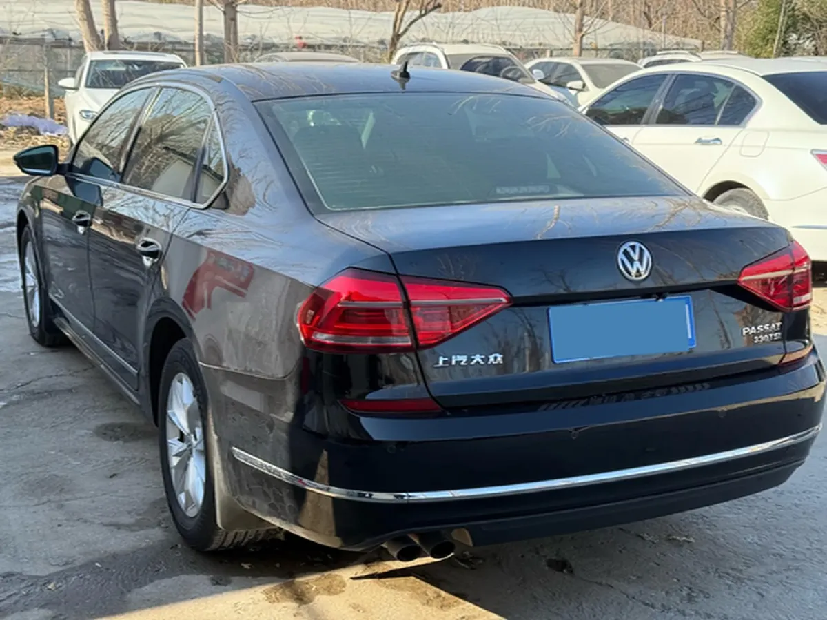 2017 Volkswagen Passat 1.4T 150HP L4 7DCT,autocango,china used car exporter,china ev exporter,chinese used car exporter,chinese used ev exporter