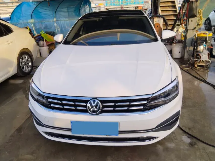 2019 Volkswagen Lamando 1.4T 131HP L4 7DCT,autocango,china used car exporter,china ev exporter,chinese used car exporter,chinese used ev exporter