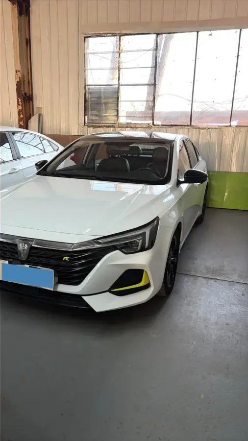 2020 Roewe i6 MAX 1.5T 169HP L4 AMT PHEV